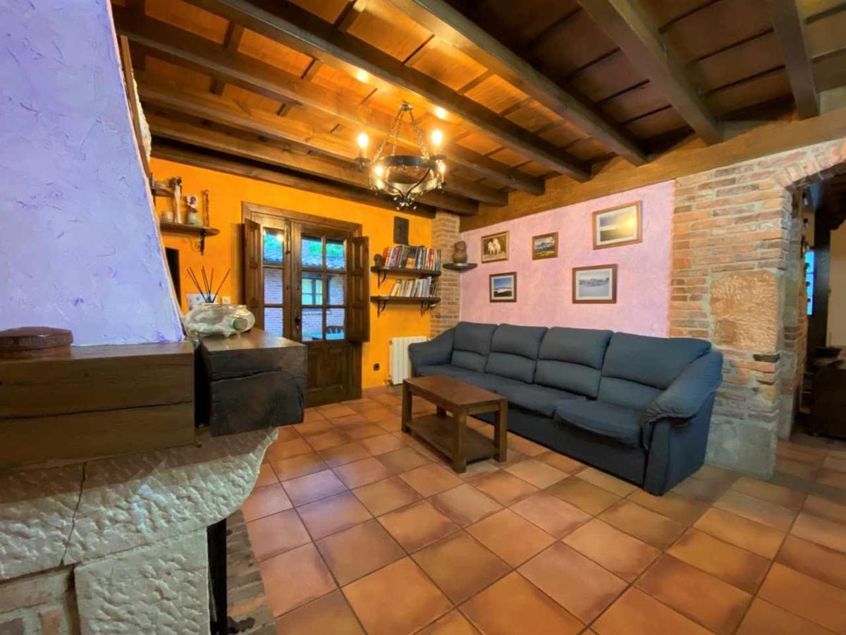 Vivienda Vacacional La Vara Arriondas Exterior photo